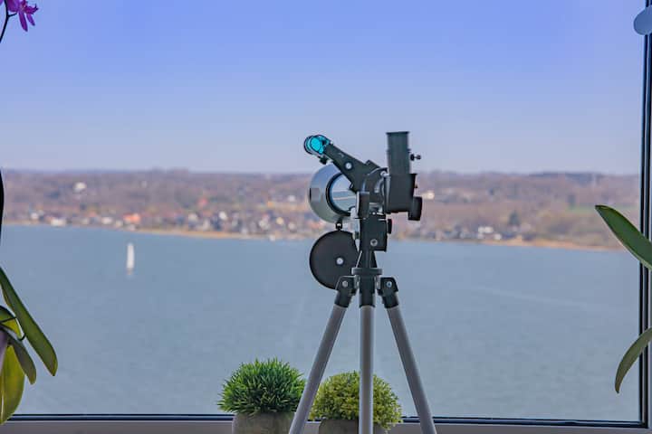 Dream view! In the middle of the water and yet at the top:)