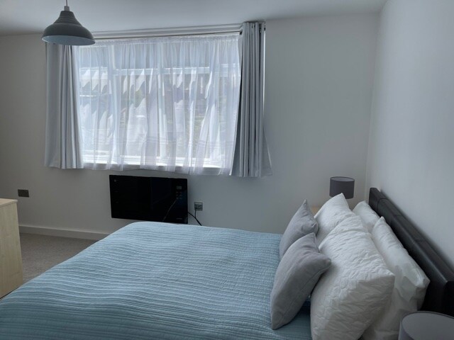 Knighton Place Victorian Converted Apartments 3 Condominiums for Rent