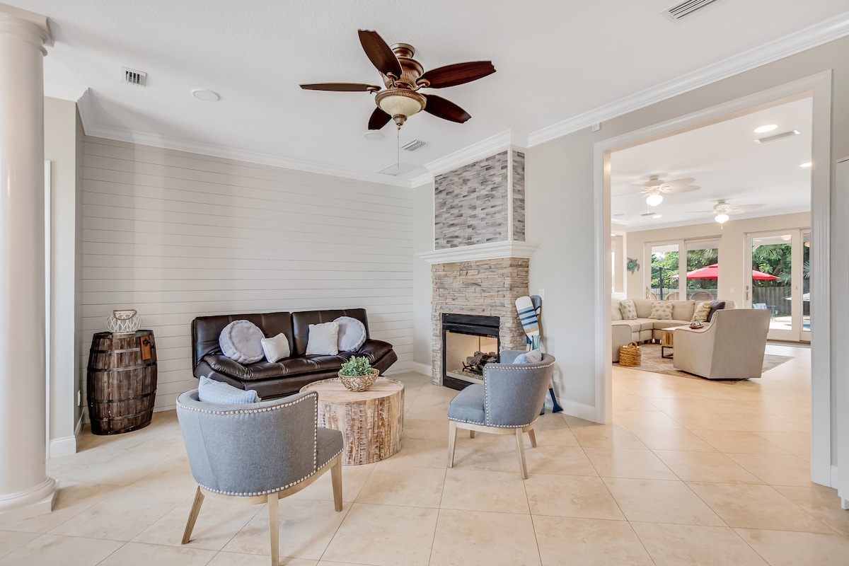 Секундарна дневна соба со футон кревет