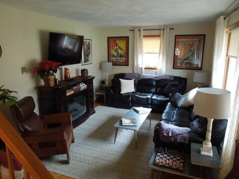 Successful Airbnb property: Quiet Cottage, Nature Abounds, Hopkins Nearby. in Baltimore