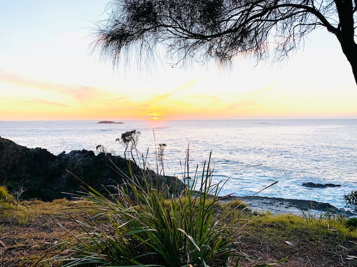 Malua Bay Holiday Rentals & Homes New South Wales, Australia Airbnb