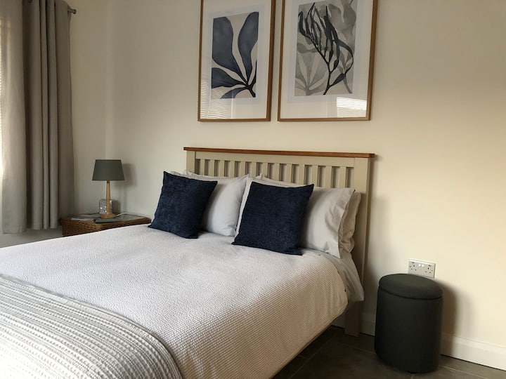 Porthcawl Holiday Rentals & Homes Wales, United Kingdom Airbnb