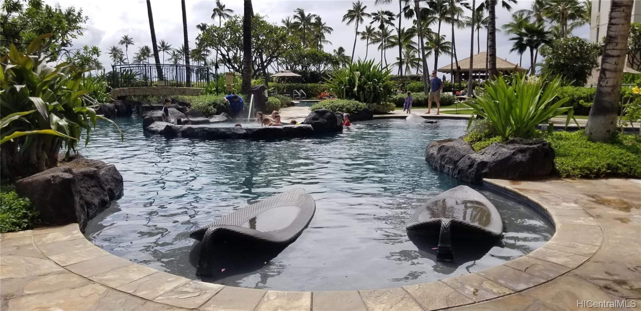 Condo in Kapolei · ★4.85 · 2 bedrooms · 4 beds · 2 private baths - Image 32