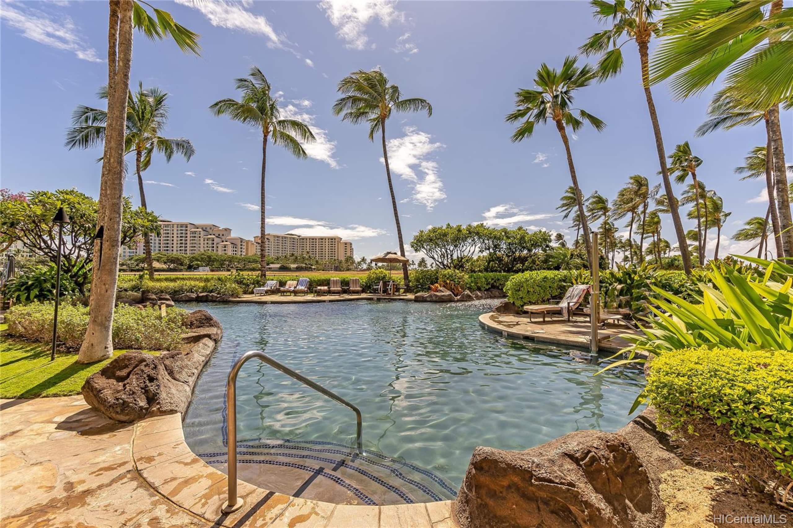 Condo in Kapolei · ★4.85 · 2 bedrooms · 4 beds · 2 private baths - Image 34