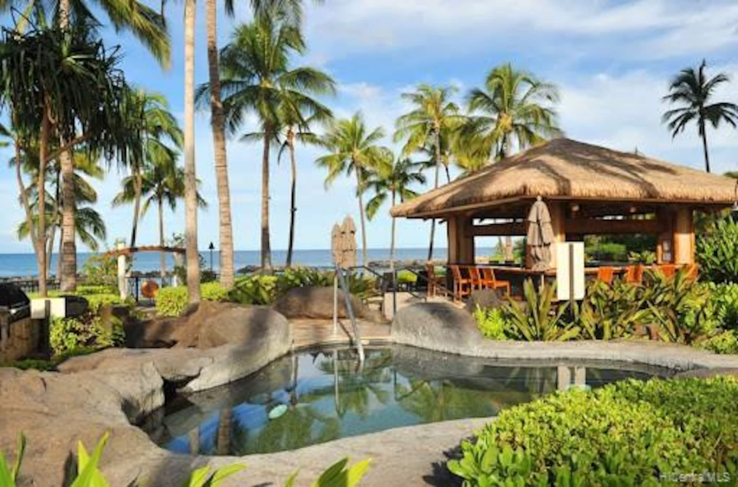 Condo in Kapolei · ★4.85 · 2 bedrooms · 4 beds · 2 private baths - Image 36