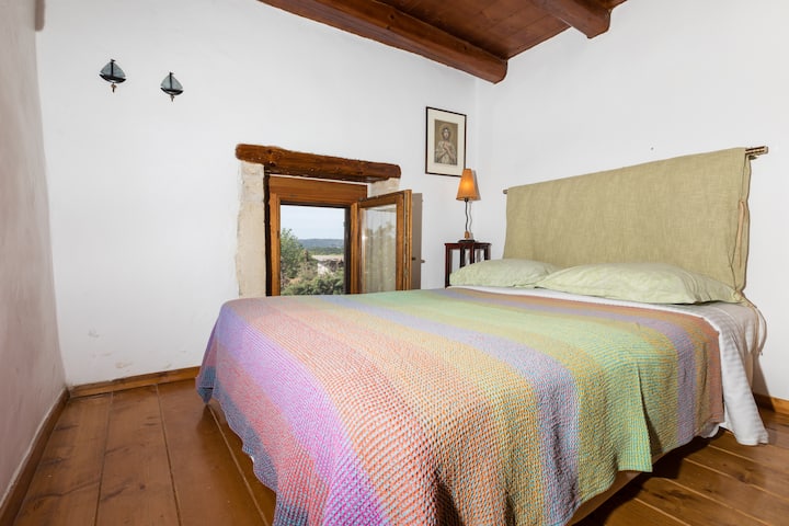 Chambre 4
Villa maison n °2 (jusqu'à 4 personnes)