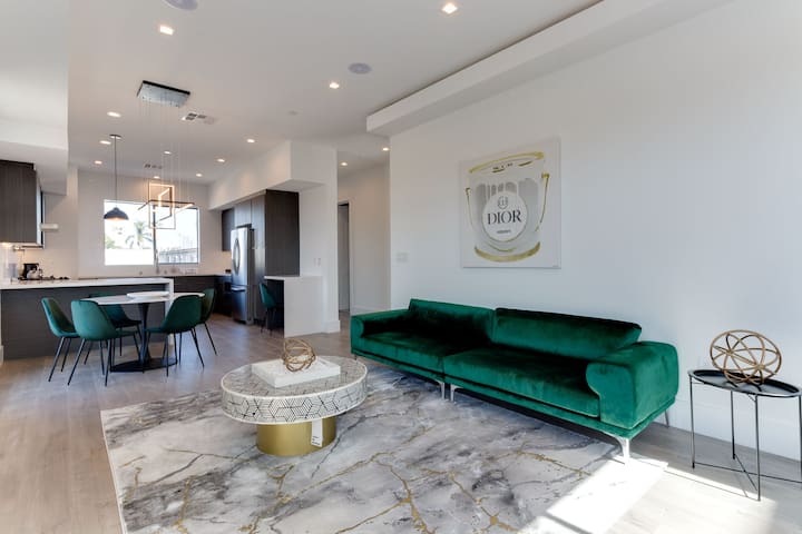 Crestview Modern Compound with Rooftop Decks