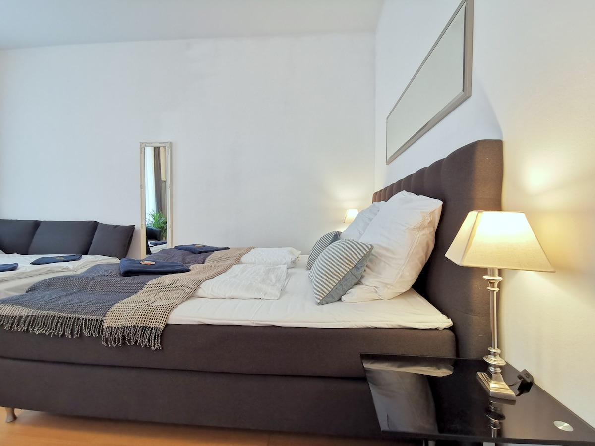 غرفة النوم 1