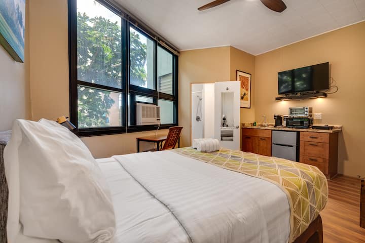 Wg 217 Modern Studio At Waikiki Grand Hotel® - Mākālei Beach Park