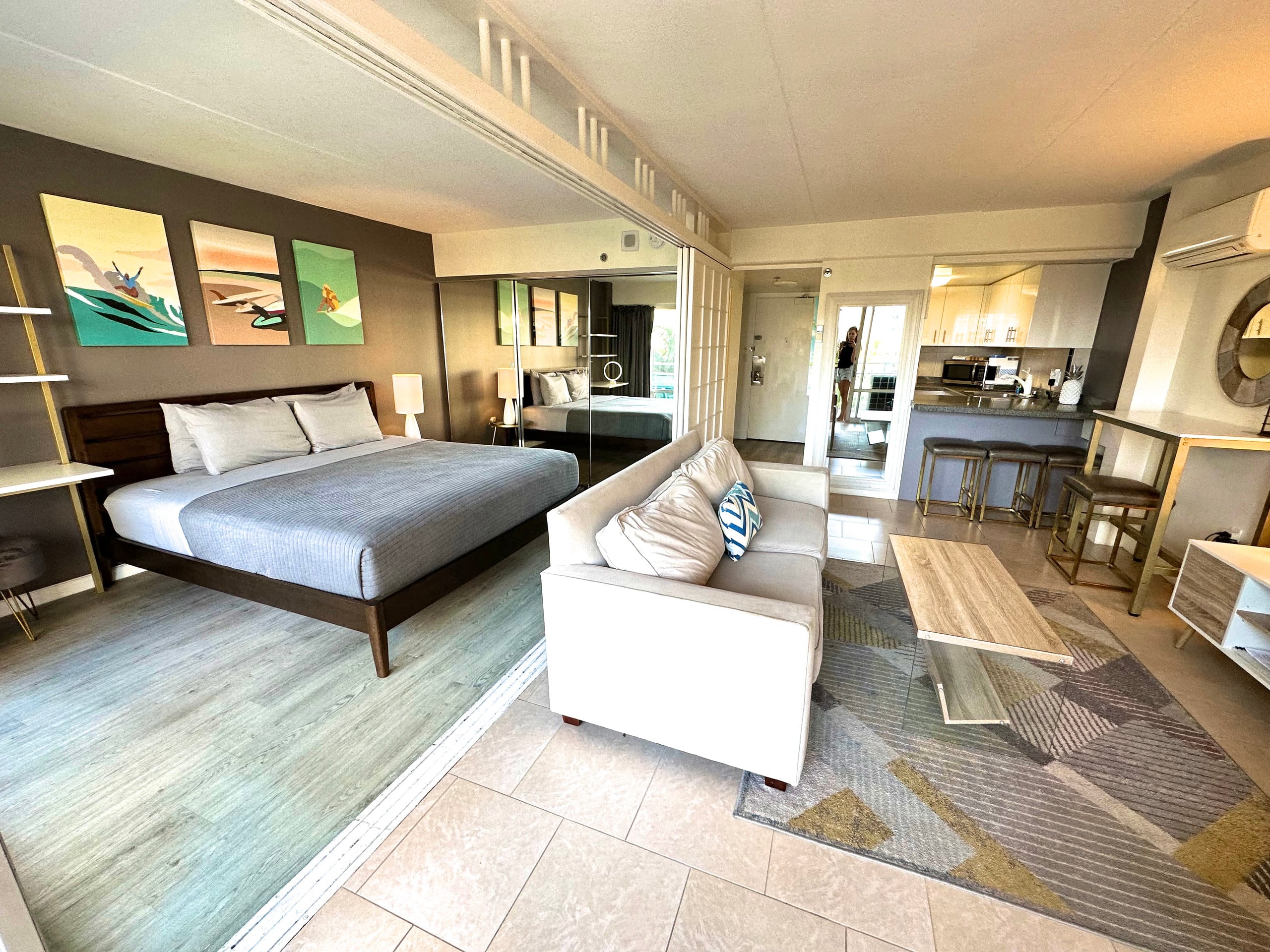 Condo in Honolulu · ★4.83 · 1 bedroom · 2 beds · 1 bath - Image 13