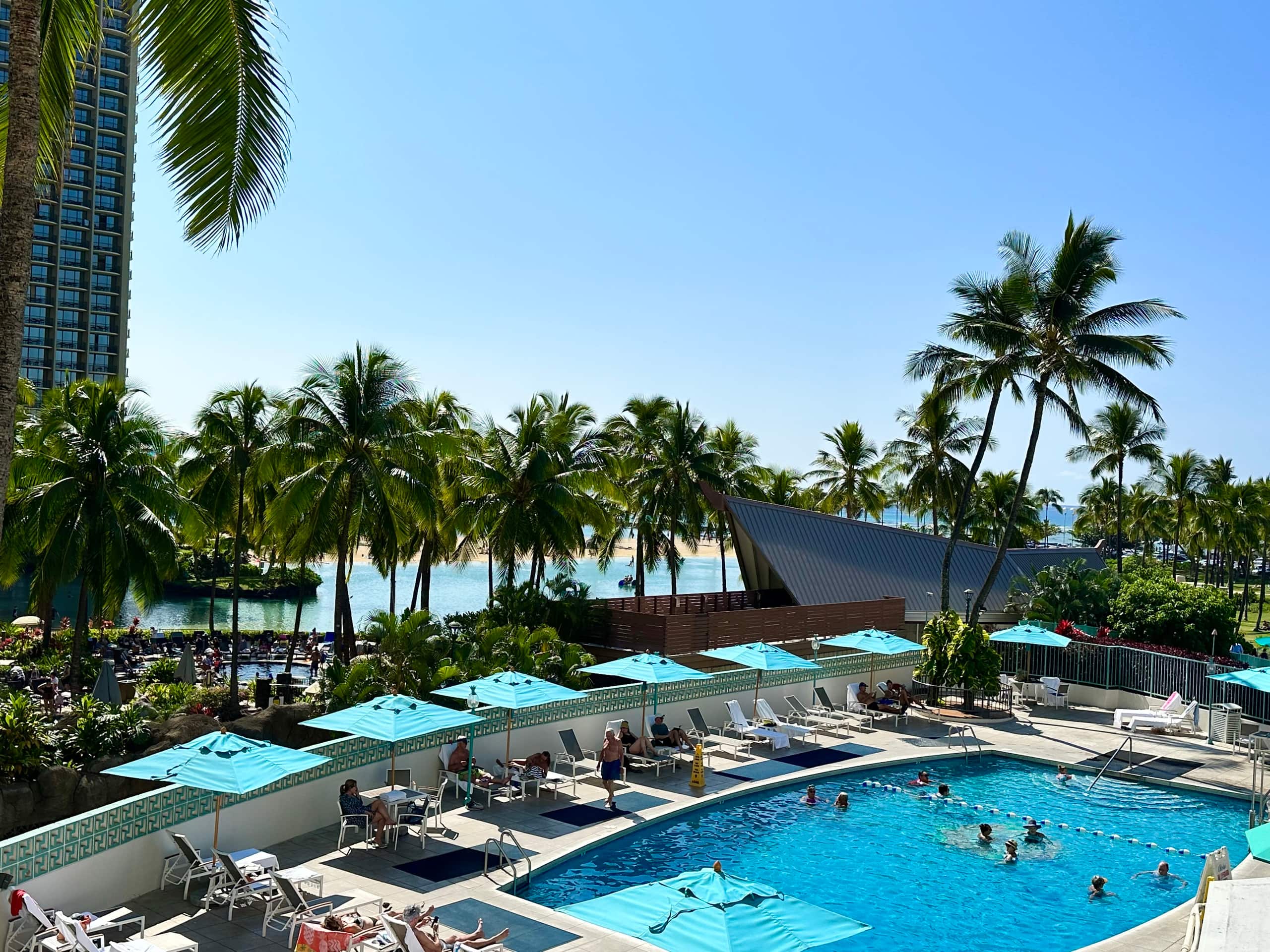 Condo in Honolulu · ★4.83 · 1 bedroom · 2 beds · 1 bath - Image 27