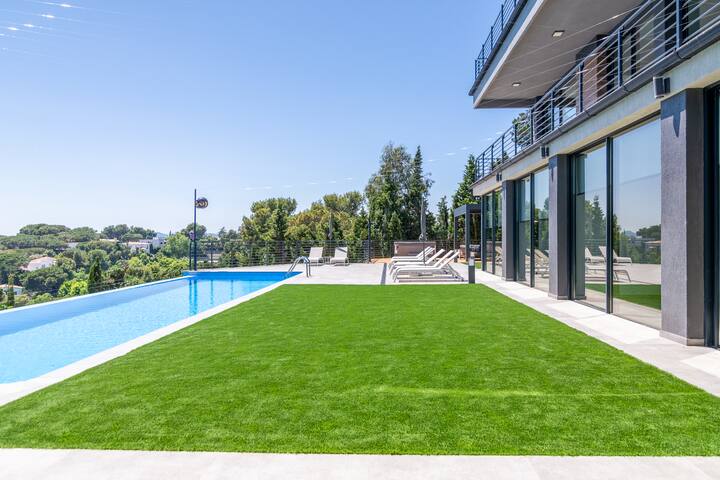 ★ CoastalVillas – Villa La Montgoda ★ gallery image 2