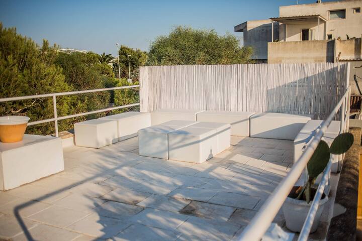 Ville fronte mare, immerse nel verde gallery image 3