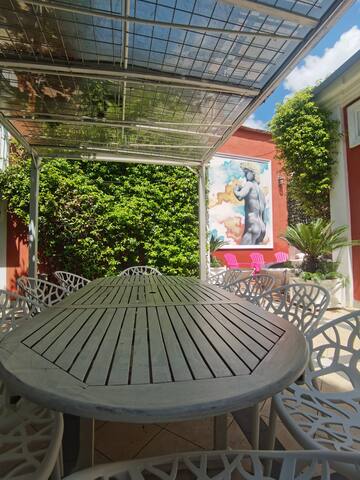 At the top faboulous terrace Florence gallery image 2