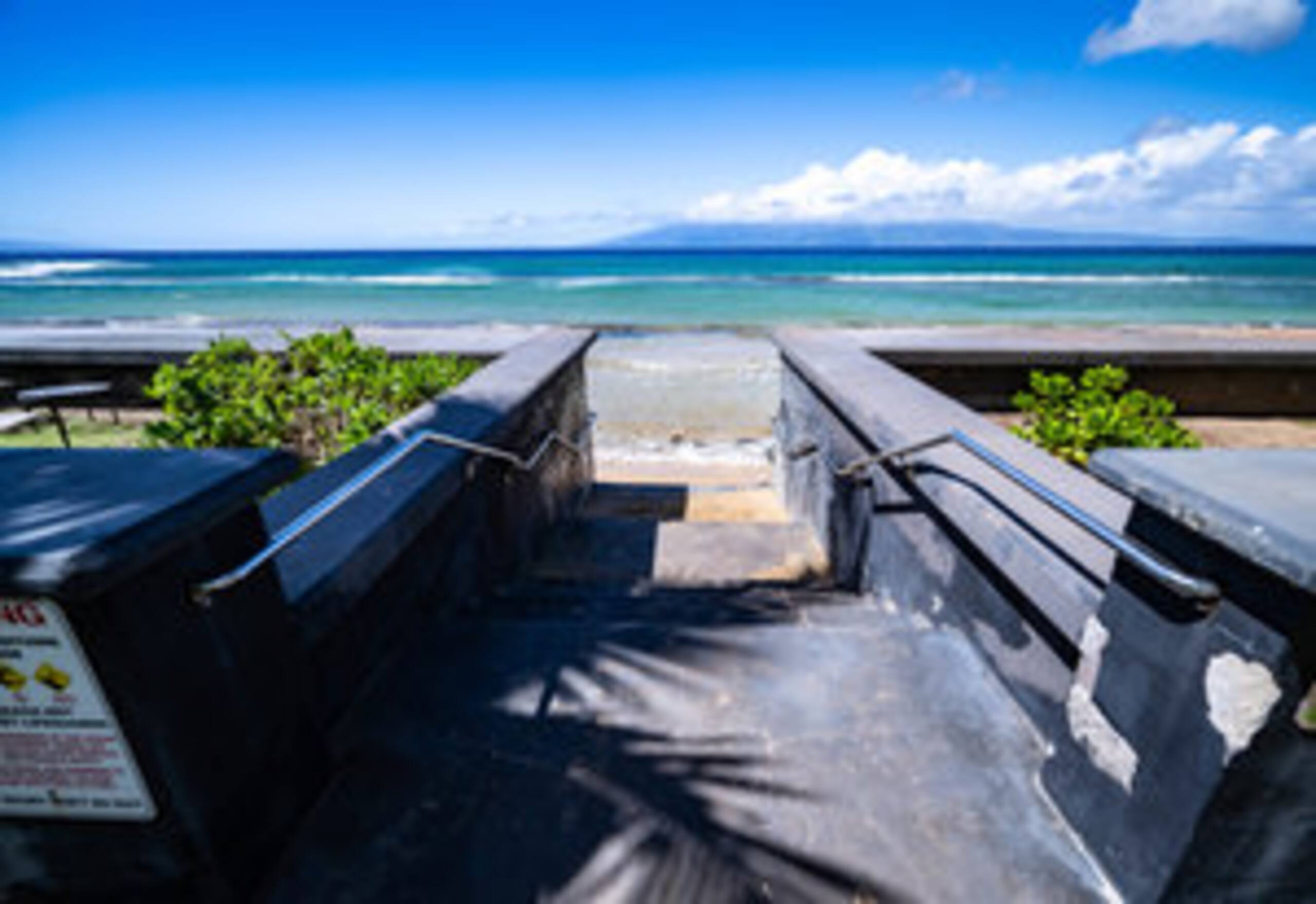 West Maui Ocean Front Condo - Photo 29