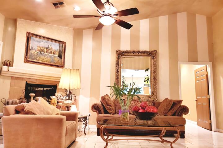 Wonderful Home – Pet friendly-5 Bedrooms/6 Beds gallery image 3