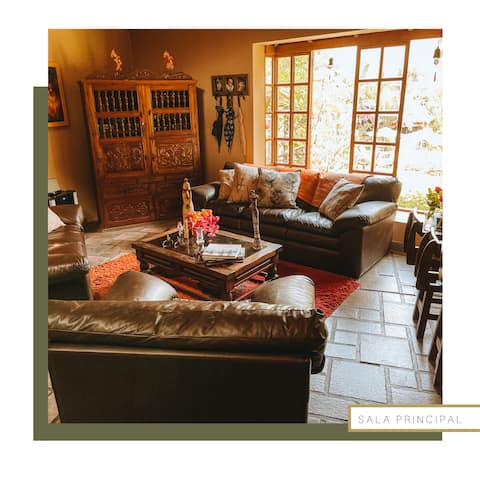 Top performing Airbnb: Villa with a pool for 14 guests - Santa Eulalia in Huarochirí