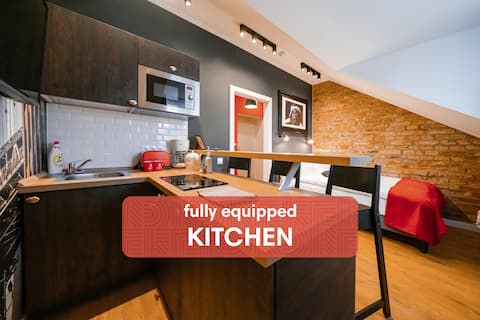 Studio for 2 with kitchen