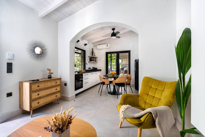 New Villa HALO just 100m from the beach gallery image 5