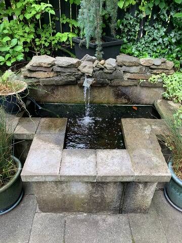 Large Renovated Character Home with 3 Beds/2 Bath gallery image 5