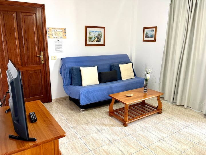 Aptos. Edalmar: 1b-apto De 1 Dormitorio Con Balcón - El Hierro