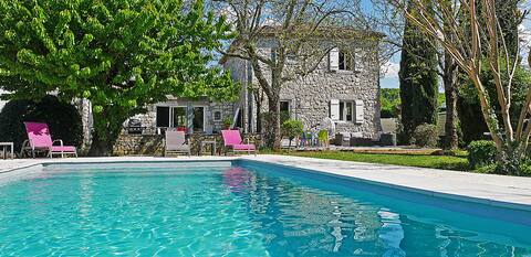 La Closerie de Pradons-gîte 4*- air-conditioned pool