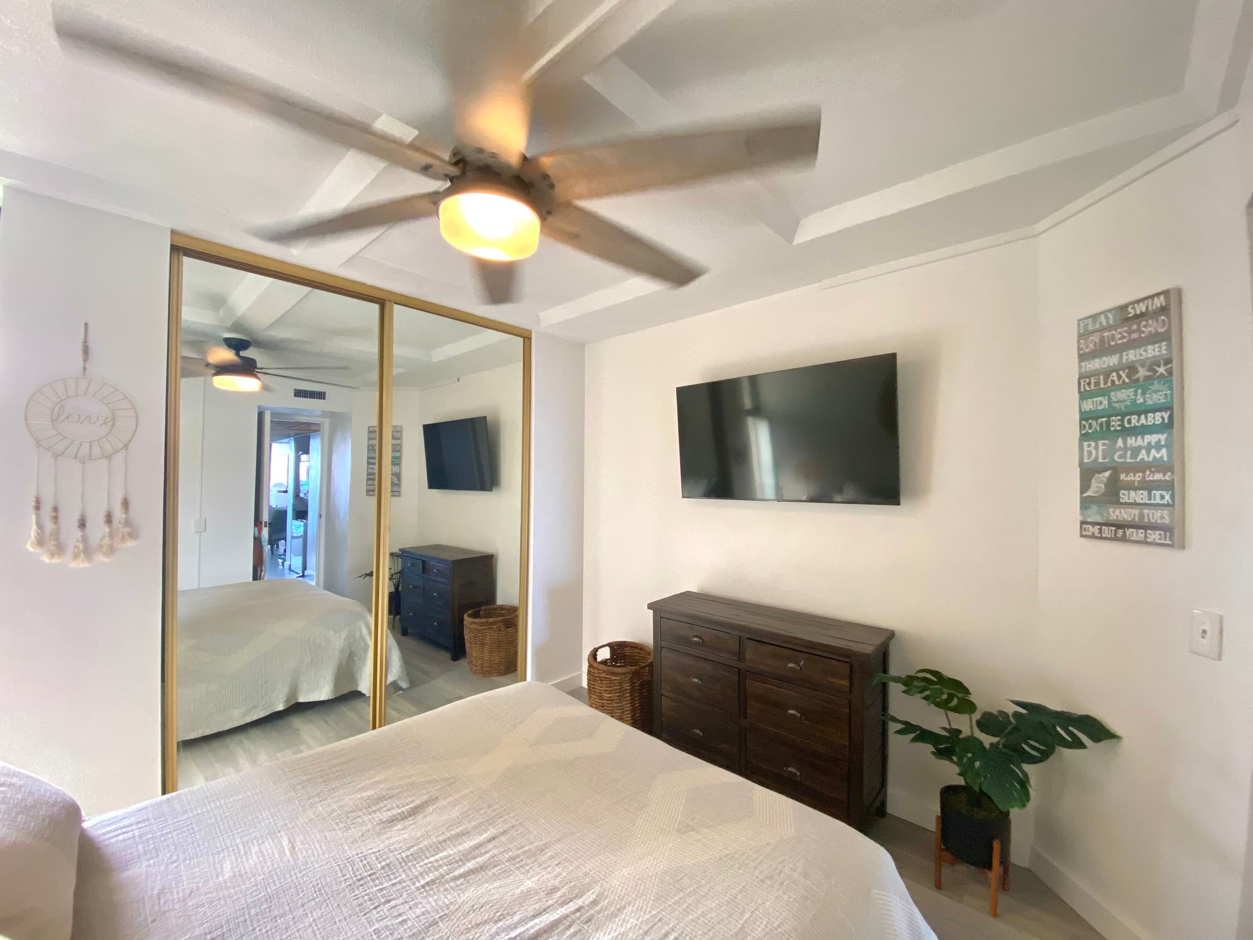 Condo in Waianae · ★4.83 · 1 bedroom · 2 beds · 1 bath - Image 14