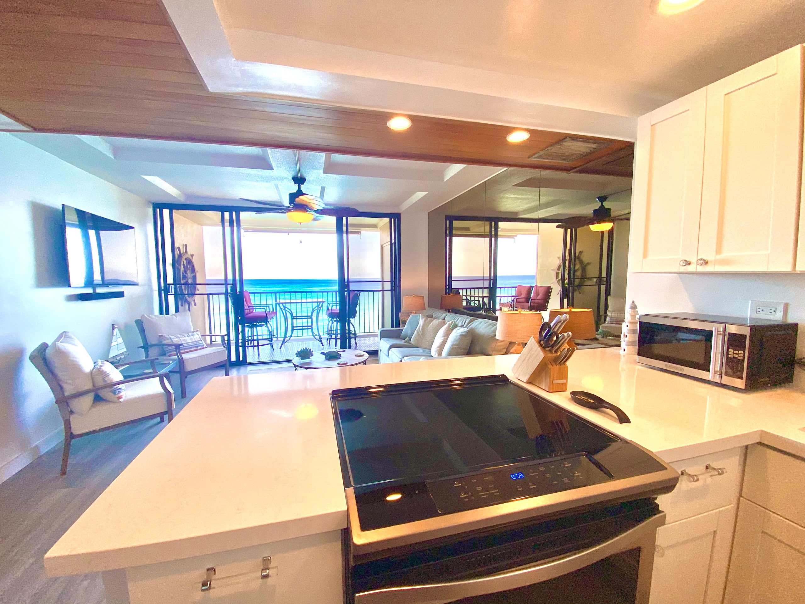 Condo in Waianae · ★4.83 · 1 bedroom · 2 beds · 1 bath - Image 8