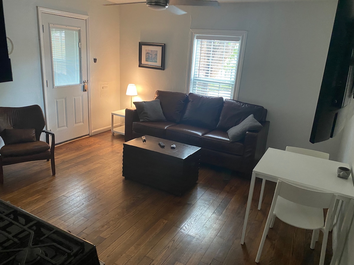 Top performing Airbnb: Mason Park Unit 2 on 1/2 acre 1 bedroom in Lawndale / Wayside