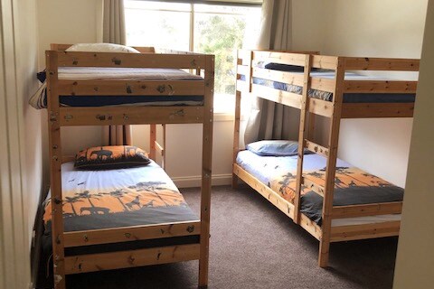 4. spavaća soba - kreveti na kat