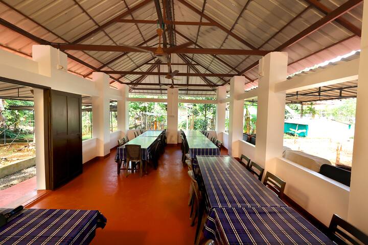 Lakefacing Ac Cottage For 2 Pax In Kumarakom - Kumarakom