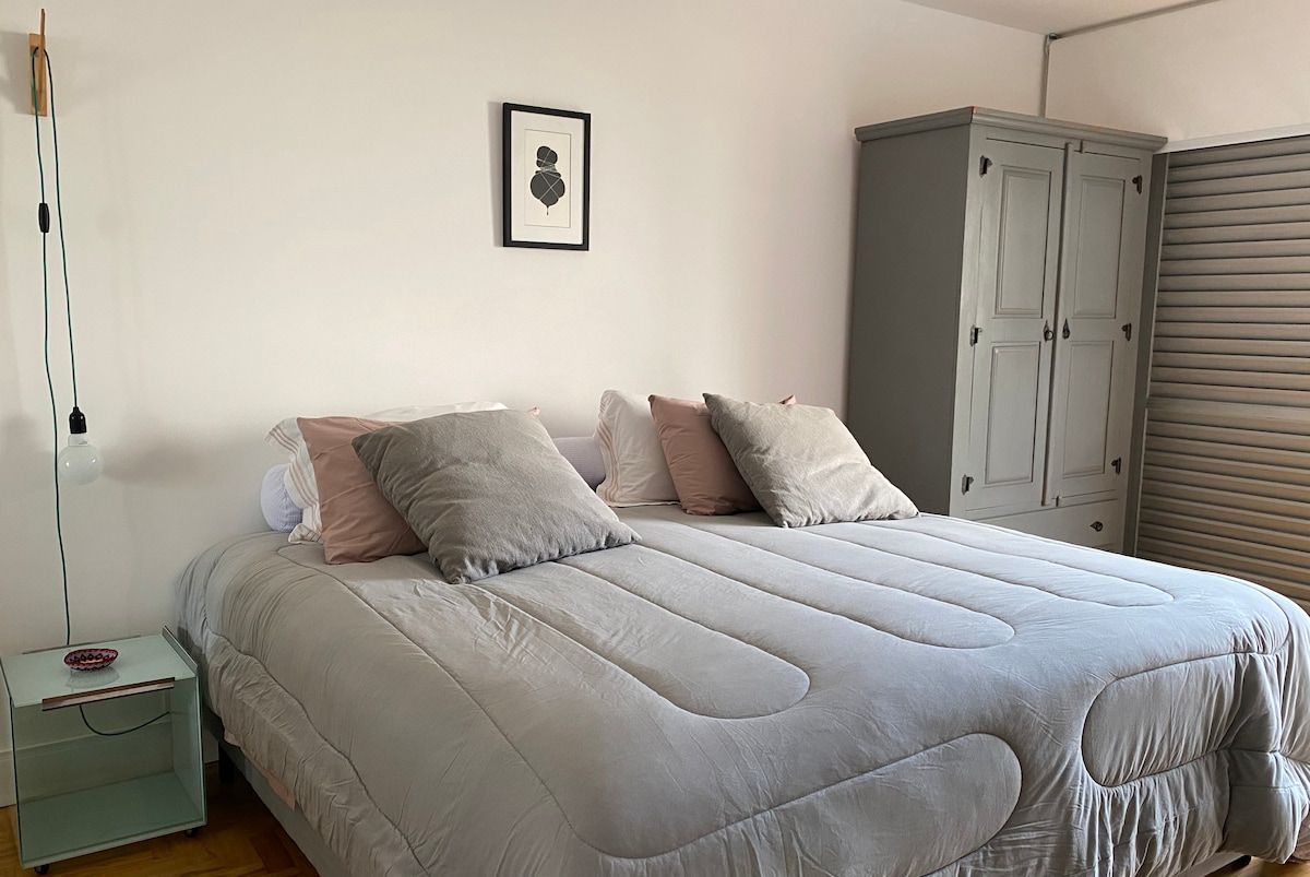 Suite - kitanda 1 cha ukubwa wa king cha watu wawili (Pillowtop) au vitanda 2 vya aina ya king