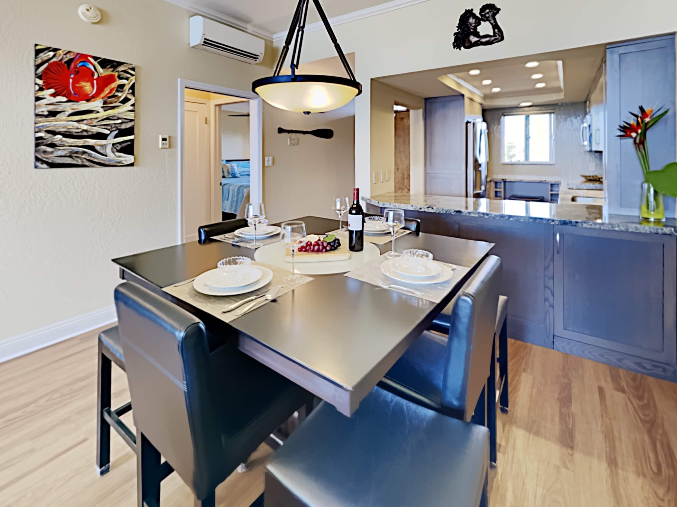 Condo in Kihei · ★4.89 · 2 bedrooms · 2 beds · 2 baths - Image 11