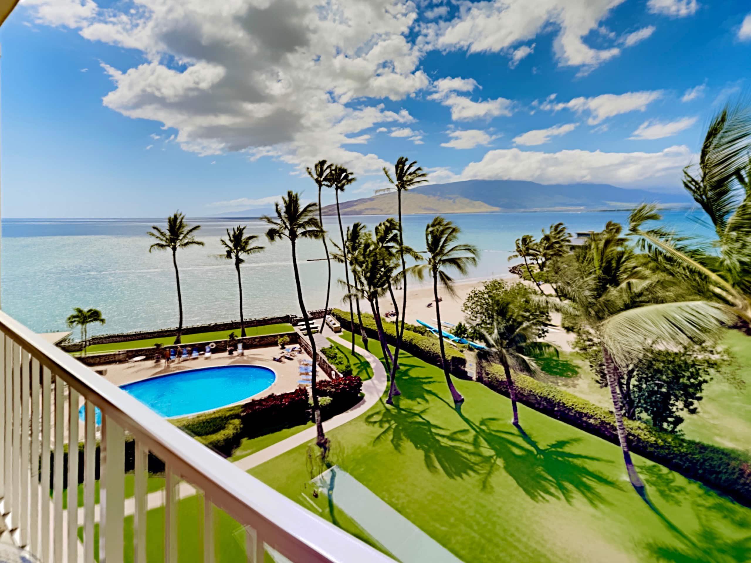 Condo in Kihei · ★4.89 · 2 bedrooms · 2 beds · 2 baths - Image 35