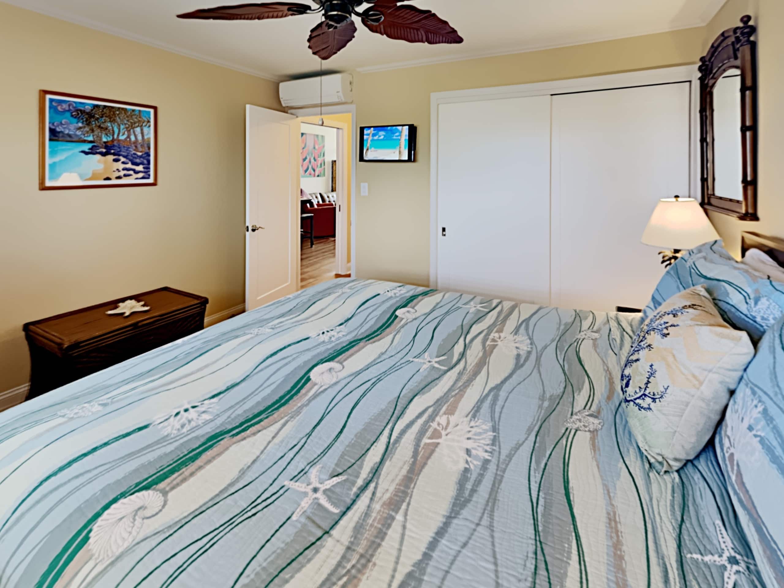 Condo in Kihei · ★4.89 · 2 bedrooms · 2 beds · 2 baths - Image 17