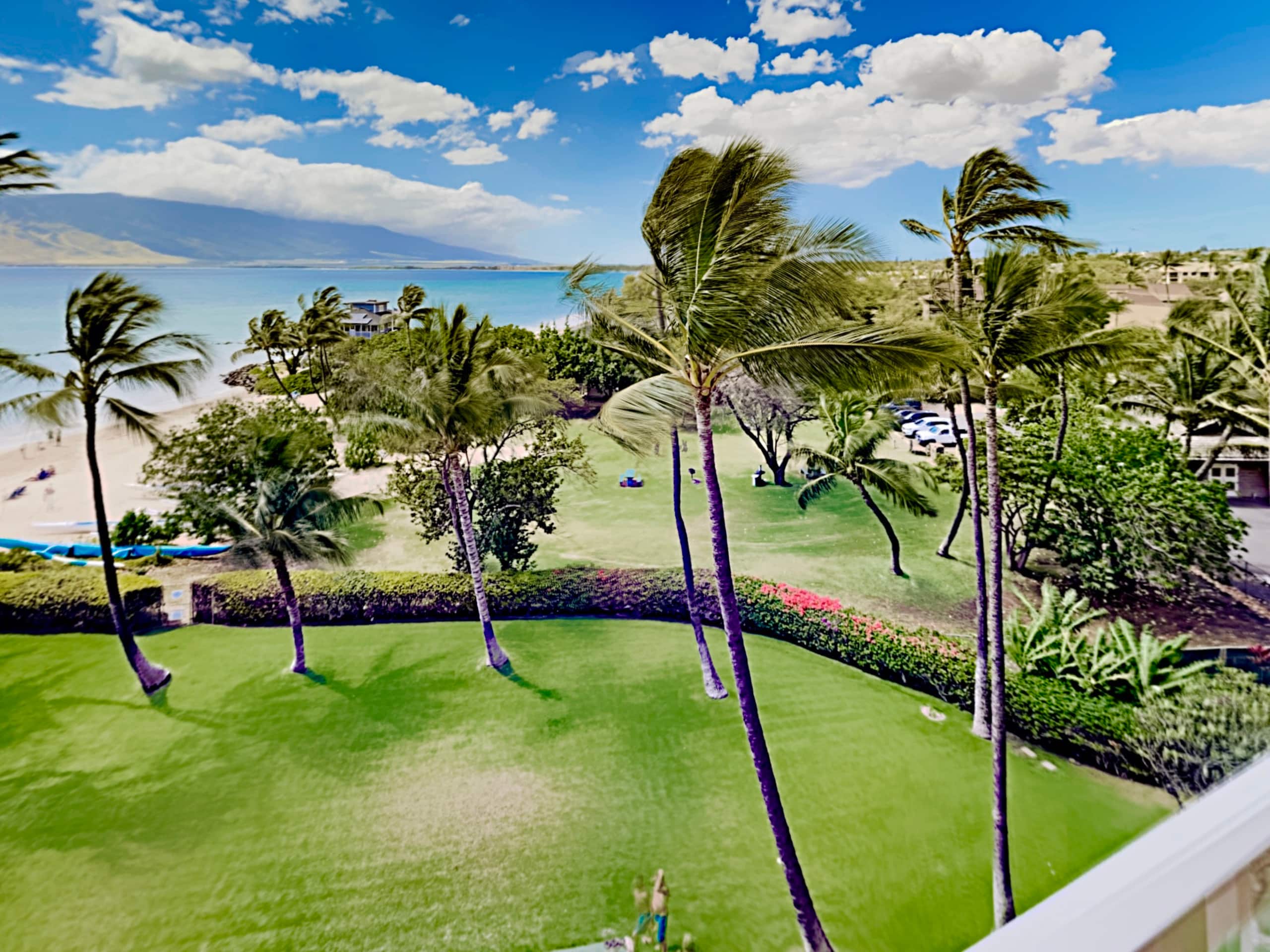 Condo in Kihei · ★4.89 · 2 bedrooms · 2 beds · 2 baths - Image 23