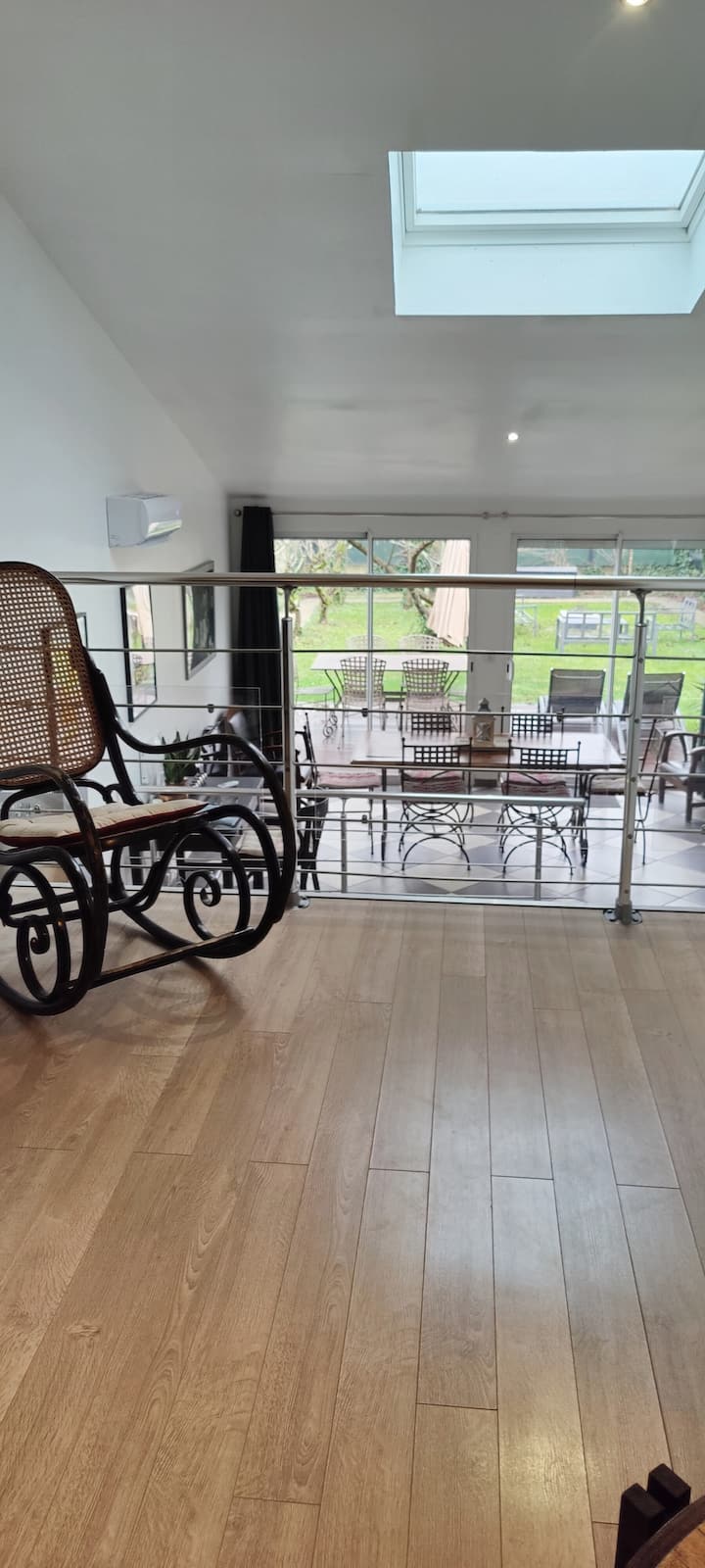 Villa Sophie - Climatisée  - Jardin Privatif - Vert-Saint-Denis