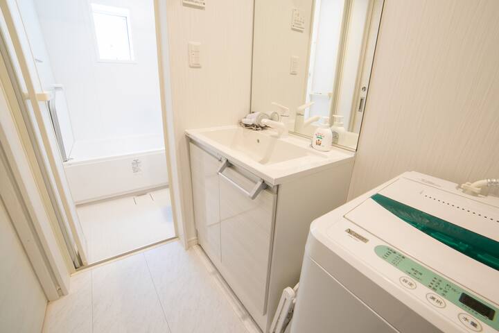 屋上からスカイツリー絶景/新築戸建/押上1分/Max12人/3LDK gallery image 5