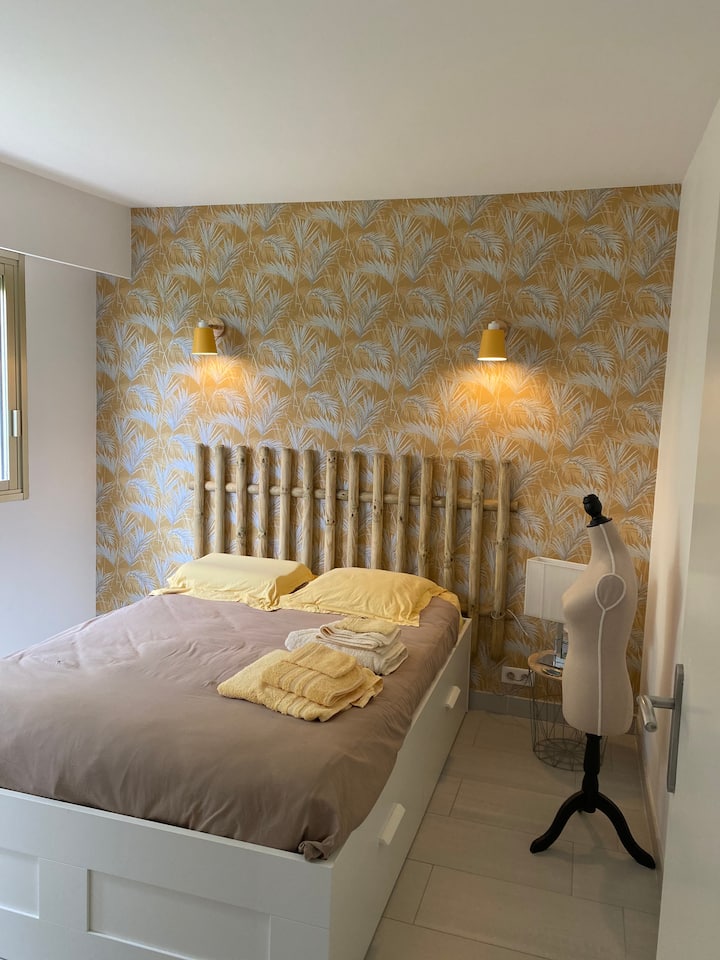 Спална соба 2, зелен поглед. Кревет 140