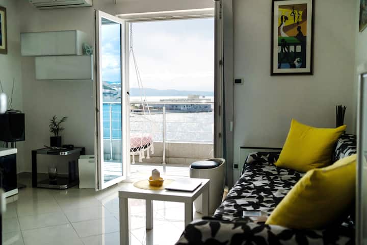 The Captain's Jewel - your sunset vacation