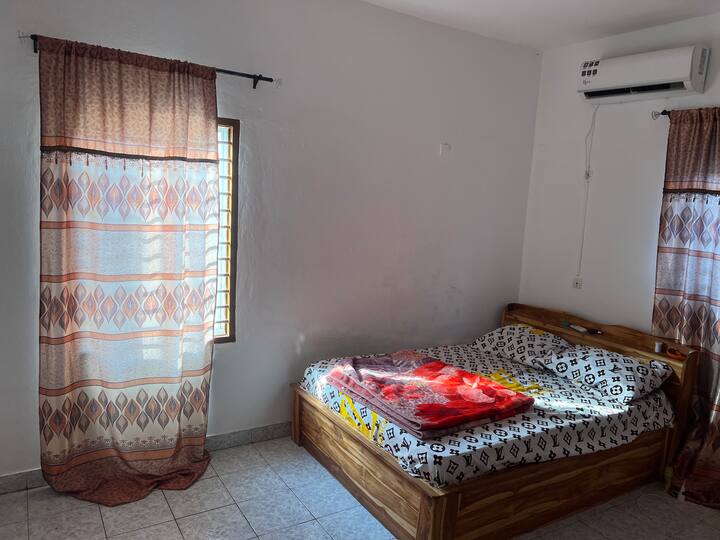 Airport apartment E Apartments for Rent in Lomé, Région maritime