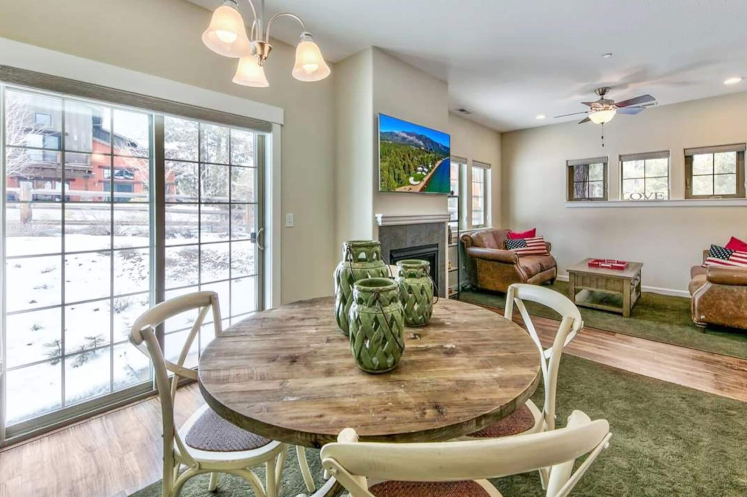 New Truckee Home Near Northstar, Pet-Friendly - Photo 4