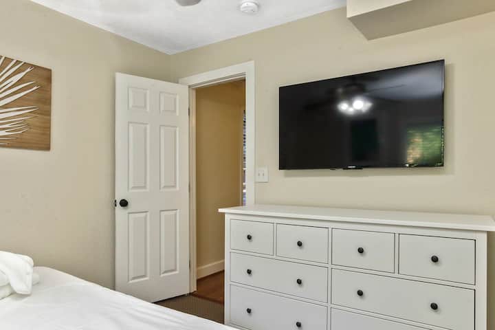 Smart TV in Bedroom