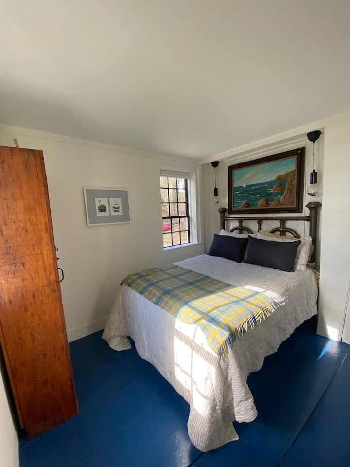 楼下卧室（全套）