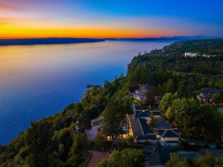 Seattle Resort style Retreat