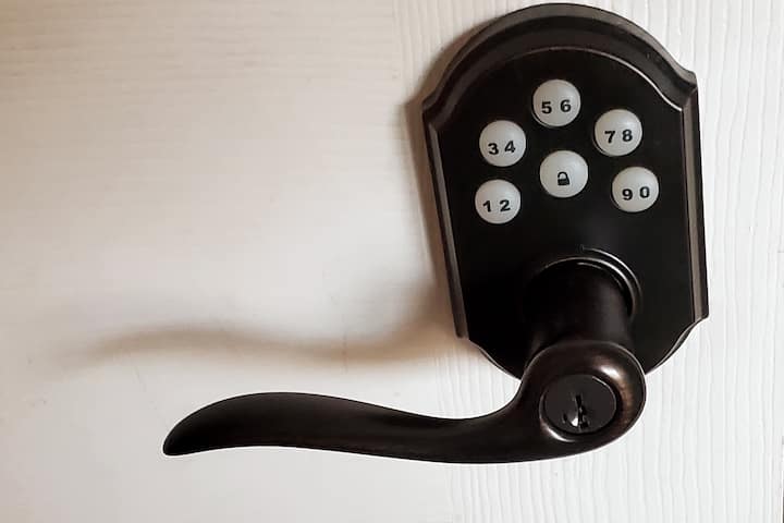 Საძინებლის მთავარი საკეტი