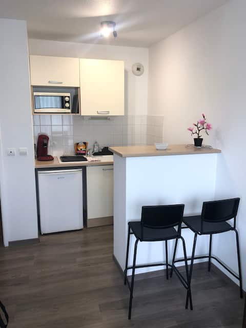 Successful Airbnb property: Appartement dans résidence proche de Honfleur in Équemauville