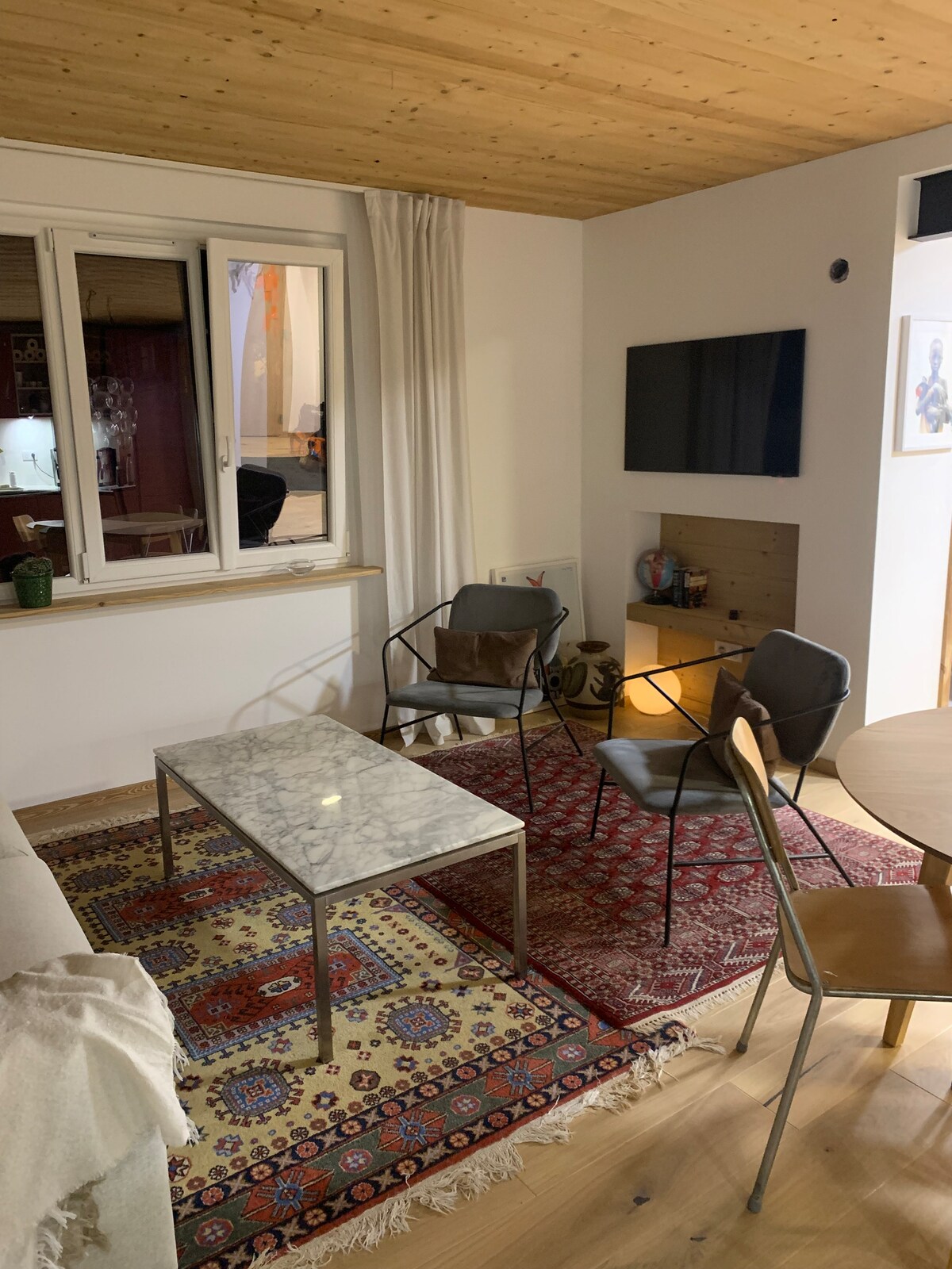 Popular Airbnb listing: A superb apartment in centre of Montriond in Montriond