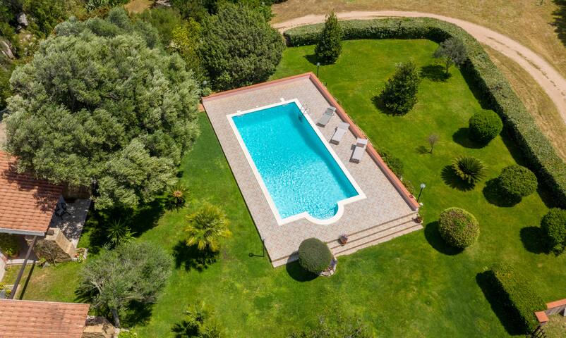 Entire home with 4 bedrooms in Arzachena - Villa Adina with private pool Arzachena