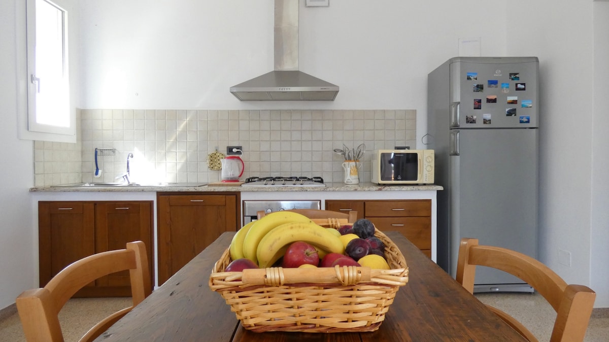 Propriété Airbnb réussie: Villa Resta - Private Garden and Sea View à Gagliano Del Capo